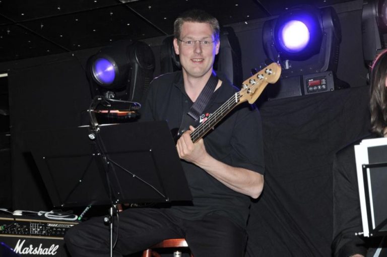 bassist mixx