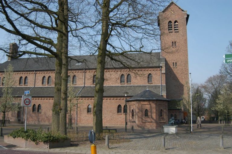 kerk hengevelde_srtbtwrg