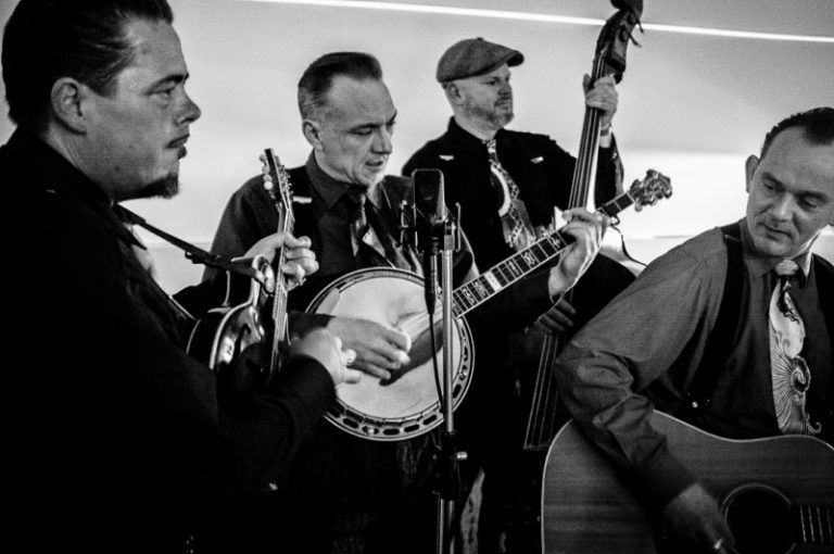 Blue Grass_Boogiemen_midden_1600x1200