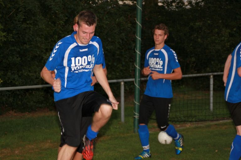 cid B17642F7-5AAF-445E-BFA3-E04029CD0B63