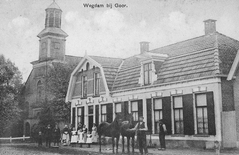 FOTO 10 veehof vroeger 001