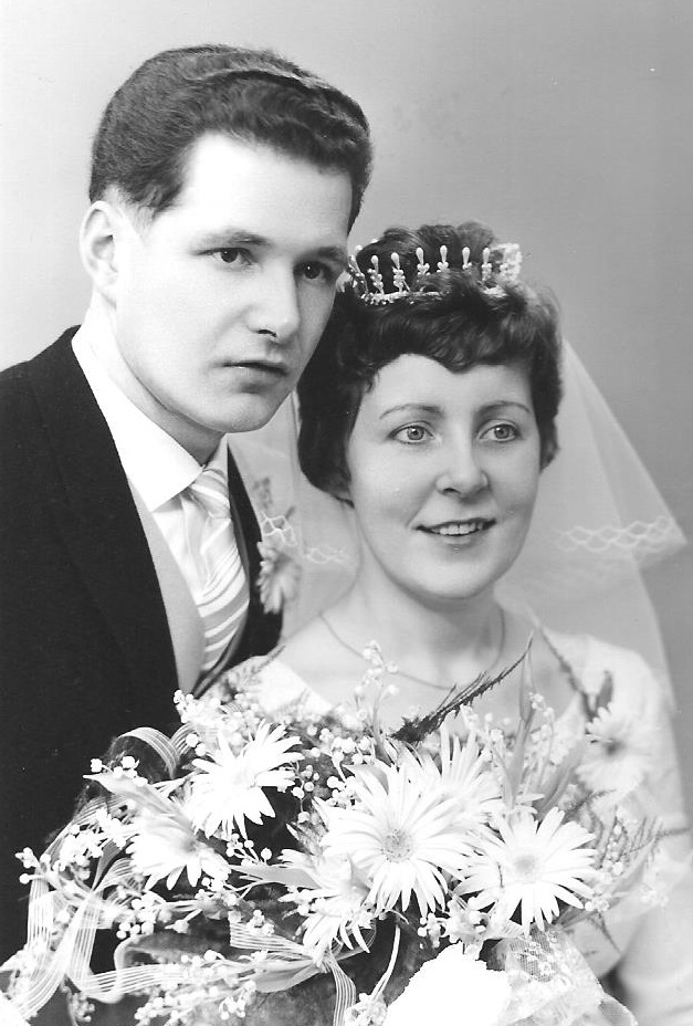 FOTO 9 louis en marietje huwelijk 9-2-1961
