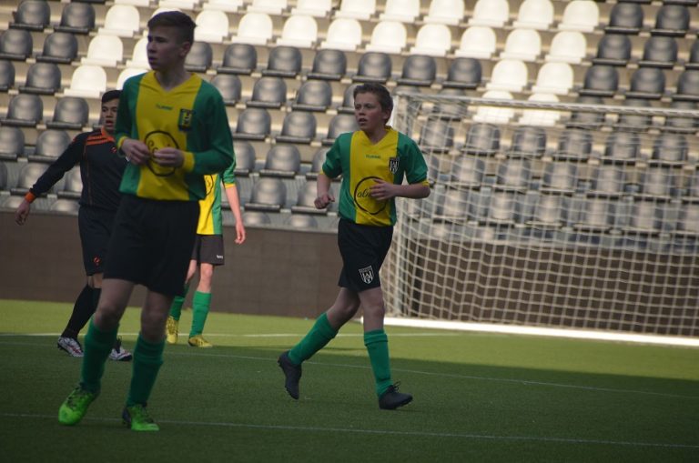 jelle met logo