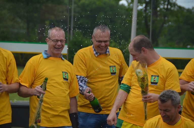 WVV 7 kampioen 1