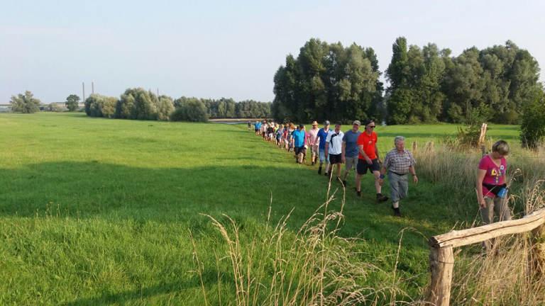 VAL ONDERWEG