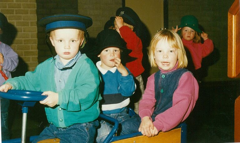 FOTO 3 peuterschool3jaarmetvriendjesEdoOR PaulSemmekrot