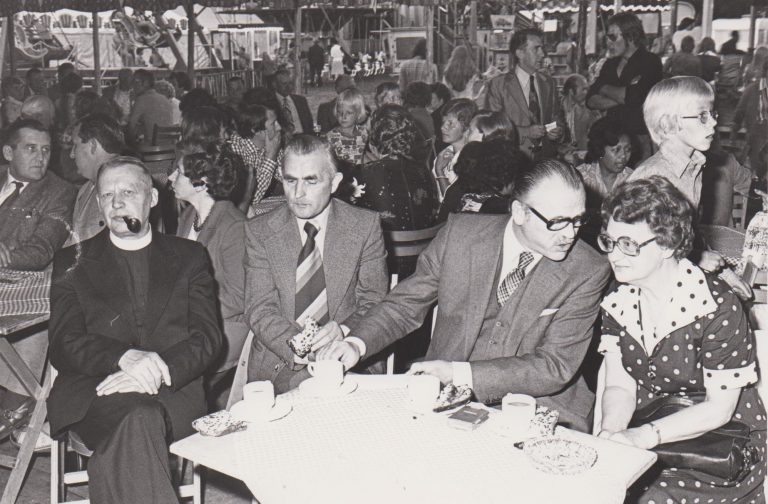 foto 5 opening met oa pastoor vd brink