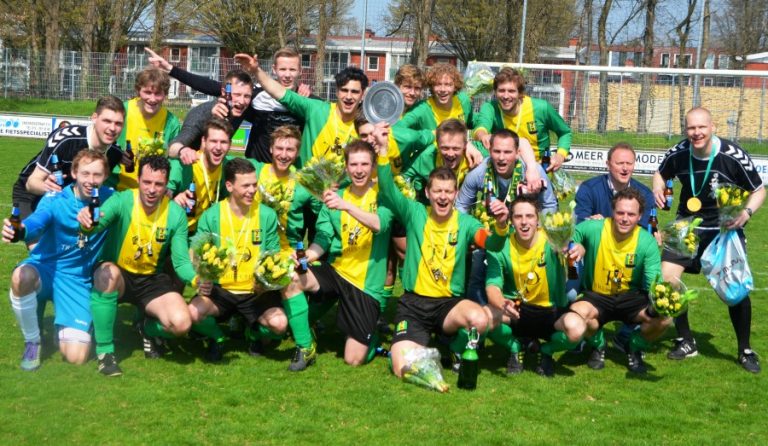 WVV 2 kampioen 180