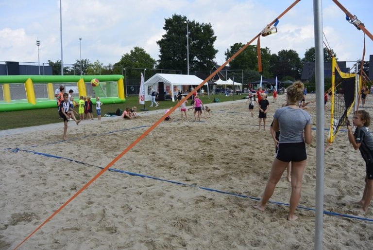 ef53d18ea3f2390ab2b101ee9426bf01 XL