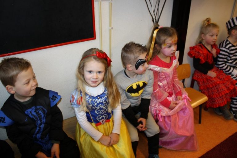 kindercarnaval opp school 9