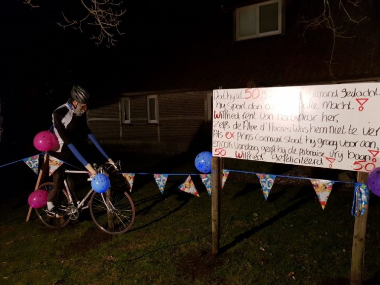 2ef01aba-c761-4a96-91e3-adeb6d65f6b3