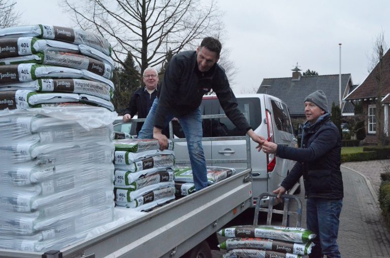 C930C5D6-7C96-49DC-9DB7-2439C753E928