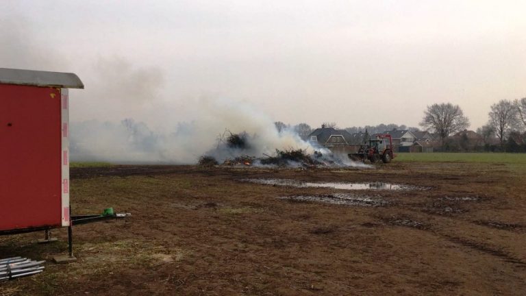 PAASVUUR DAY AFTER 1