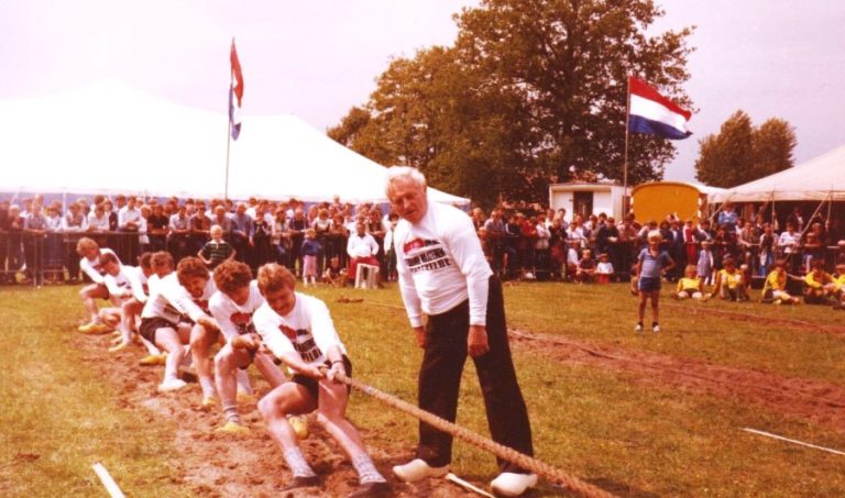 touwrtrekkers juni 1982