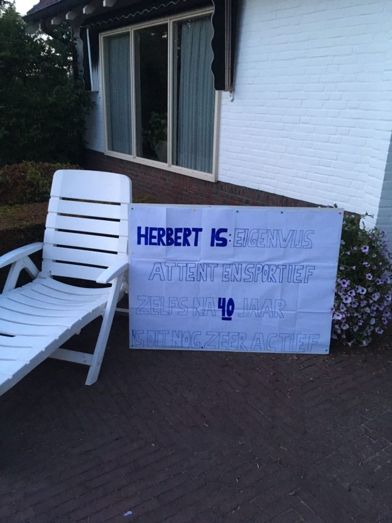 E7C8D78C-2F93-4BAD-BF3E-EA381A8D2C0E