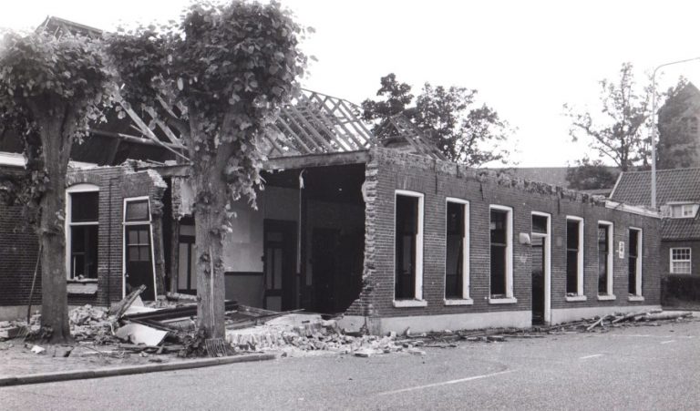 1967 café wordt afgebroken