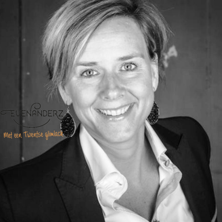 evelien lansink met logo