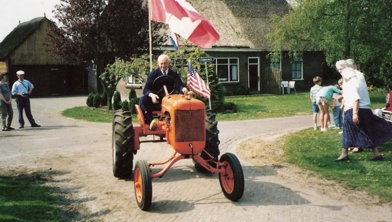 allis chalmers b