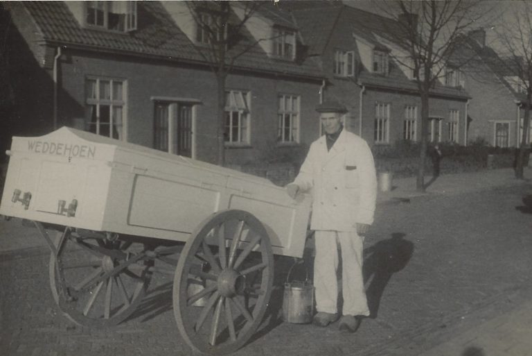 melkventer in goor 1946