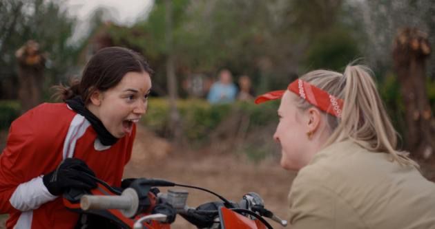 Linde Tijhof in film Flying Hummelo: 