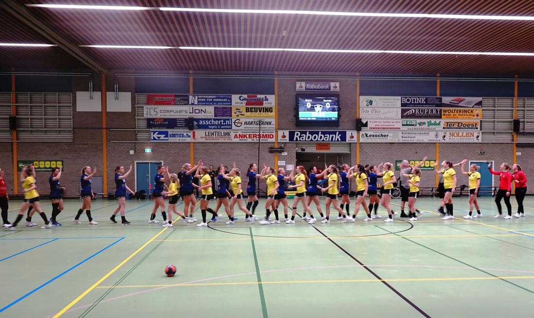 Derby zonder druk, maar vol lading: WHC sluit seizoen af tegen Bentelo. Egon Floors blik terug en vo